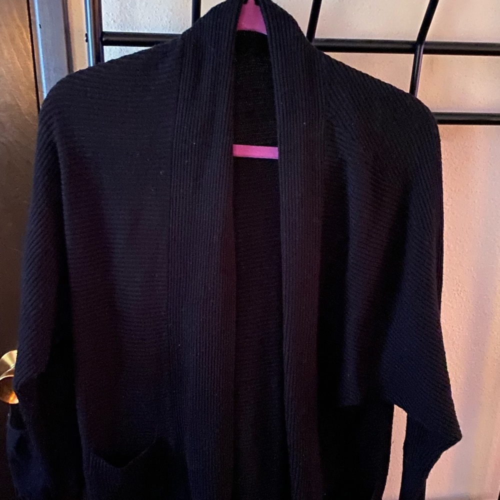 ANA Black Sweater Long Bat Wing Sleeve Size Large